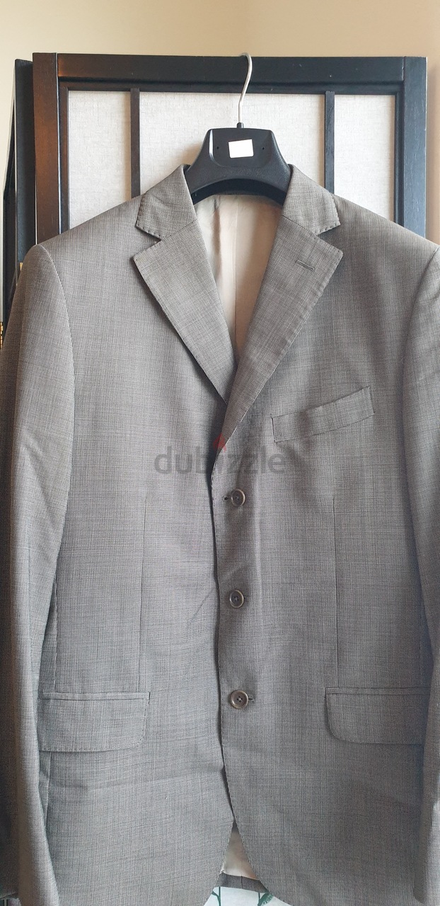 Massimo Dutti blazer super 130s Wool for mens, size 50 | dubizzle