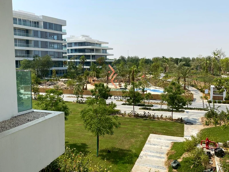 5000sqft Extravagant Apartment with a  Private Garden