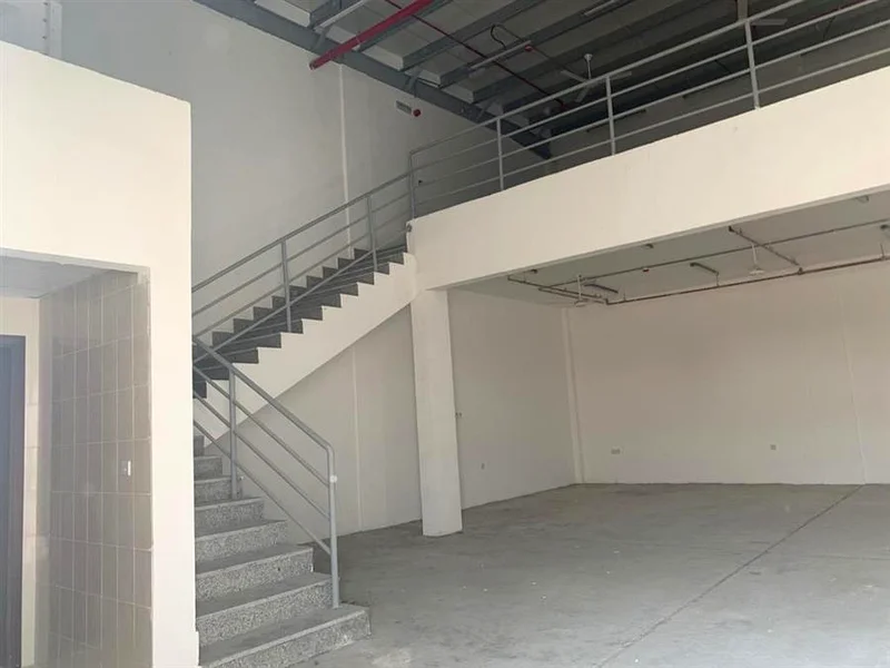 Brandnew_Compound Warehouses_Only@7.5M