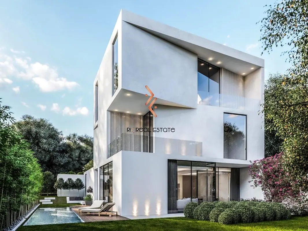 Ultra Luxurious  5BR with PVT  Pool | Chorisia 2