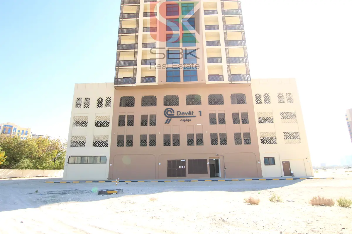 Shops for rent in Al Jaddaf Shops rentals