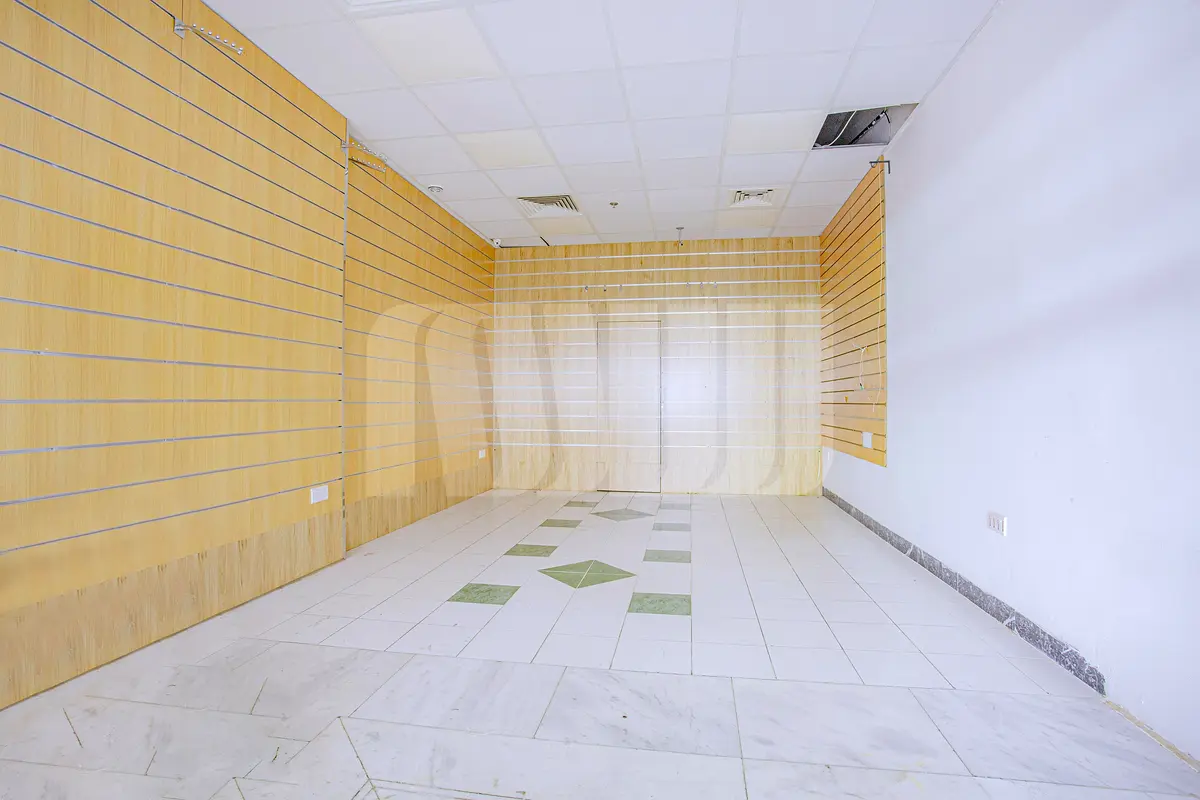 Shops for rent in Deira Shops rentals