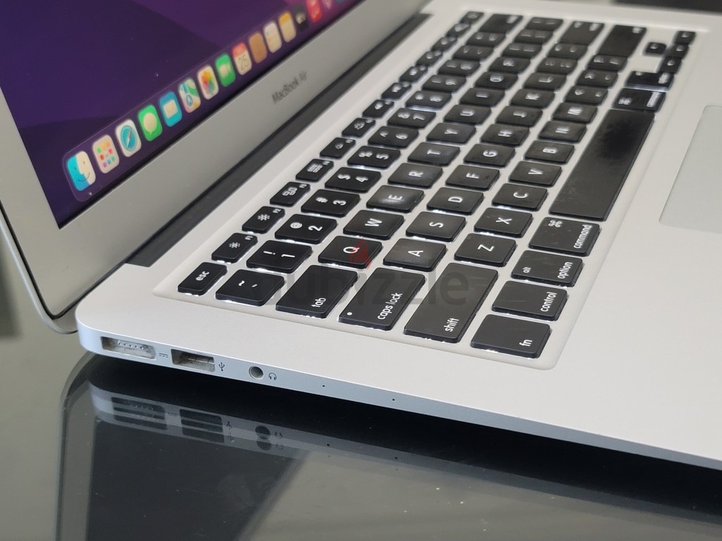 Macbookair 2015 11インチ 128GB メモリ8G - ノートPC