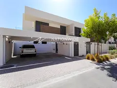Upcoming! Elegant Villa With Timeless Interior