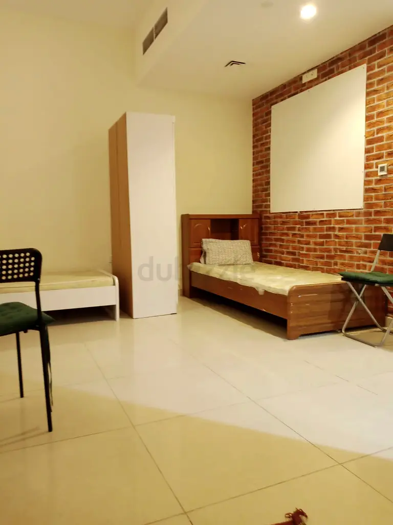 Rooms for rent in Dubai Shared Rooms rental