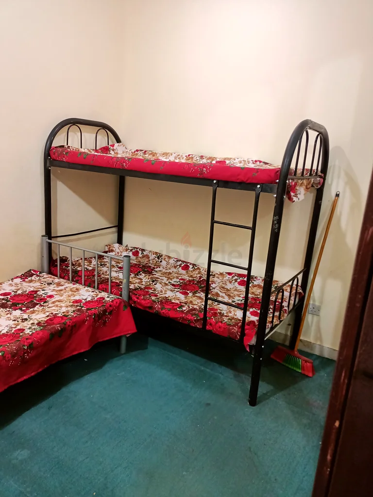 Rooms for rent in Shabiya 12 Shared Rooms rental