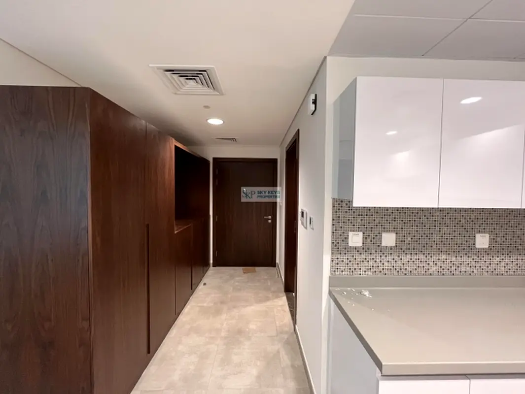 Spacious studio |al Raha | high-end  finishing