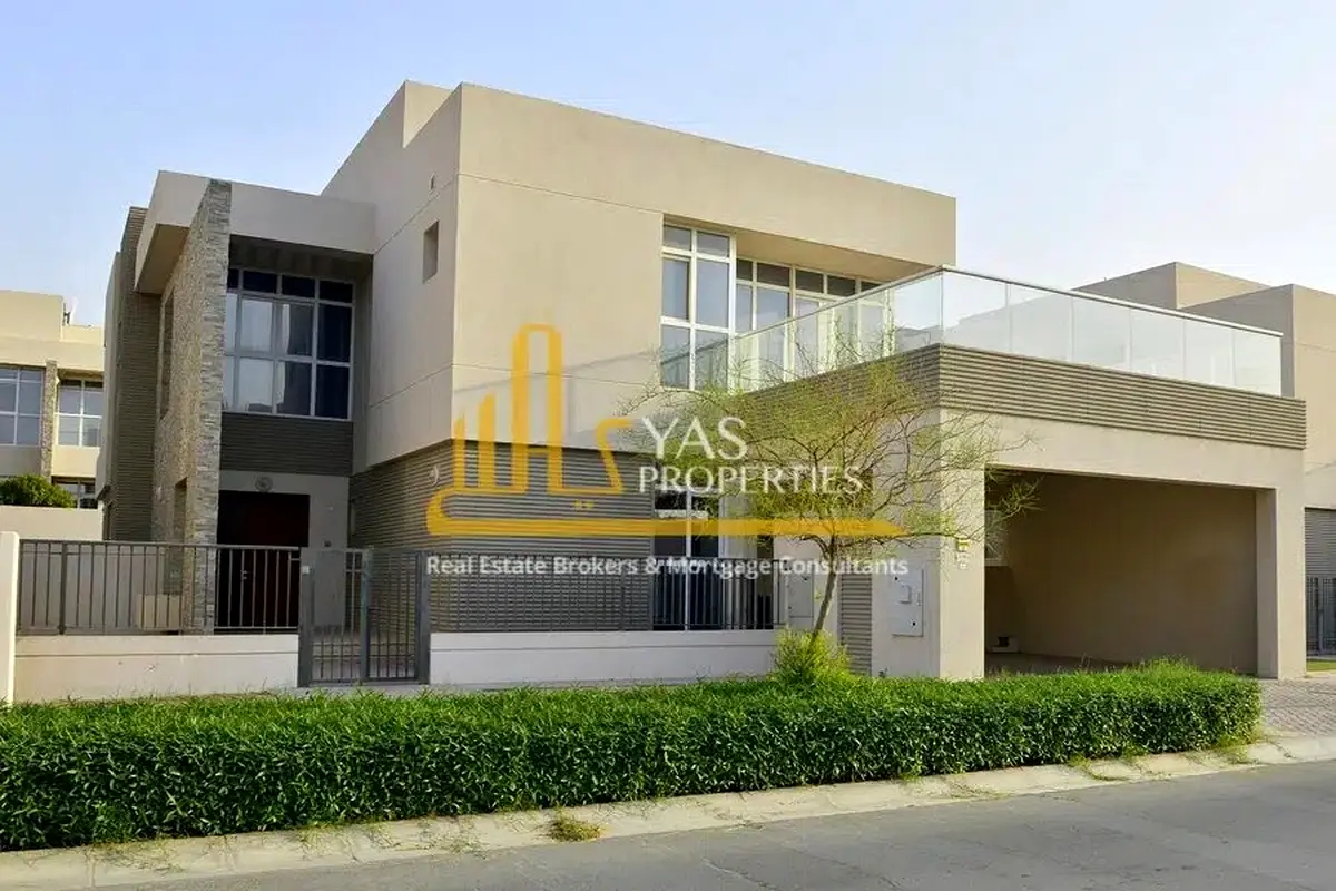 Modern  Style 5BR  | 2 Dining areas |  Private Garden