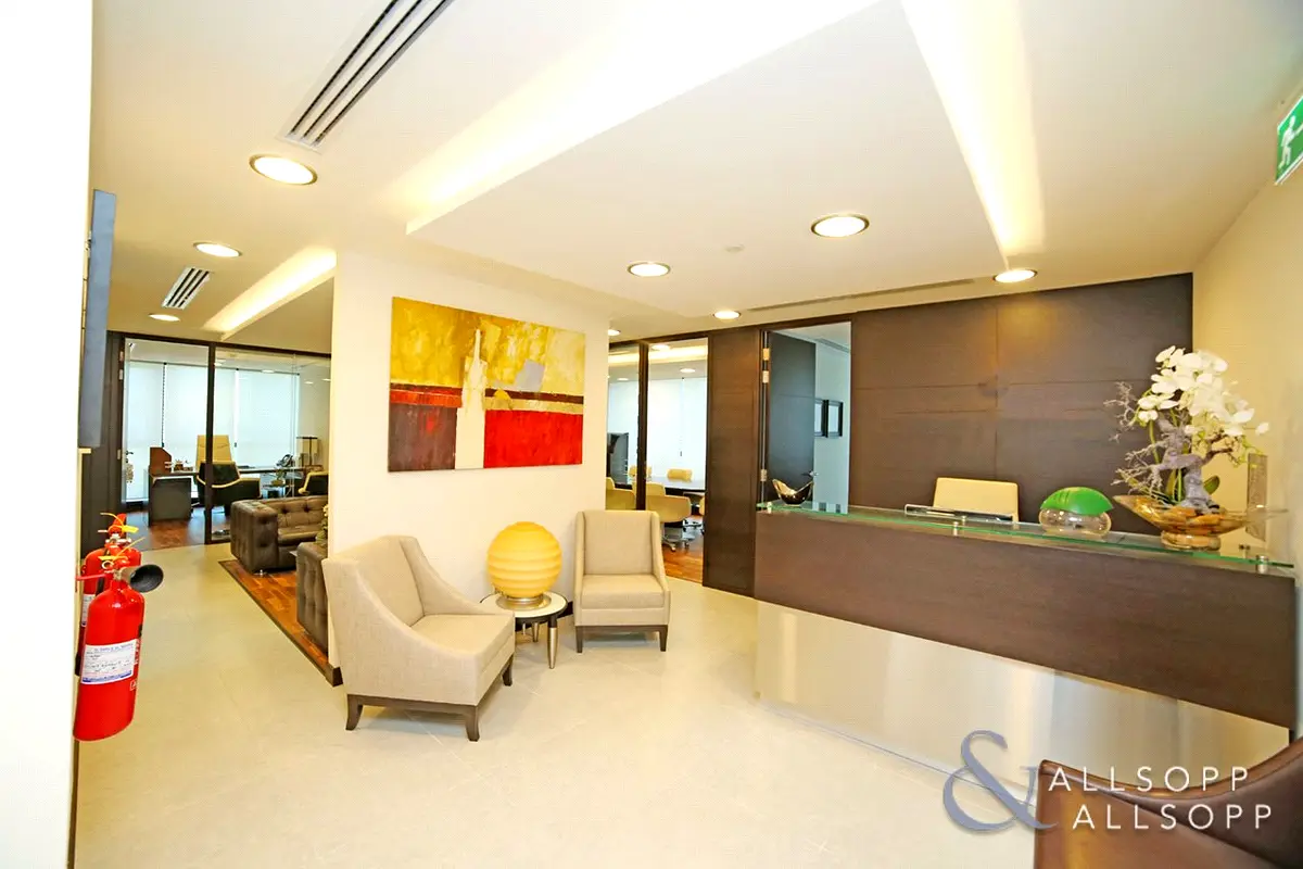 Luxury Furnished | Sea Views | Partitioned