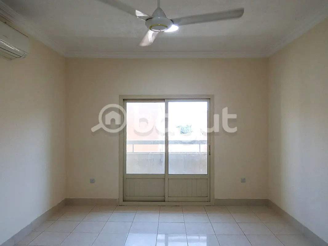 On Main Road || Good ROI || Deluxe Finishing