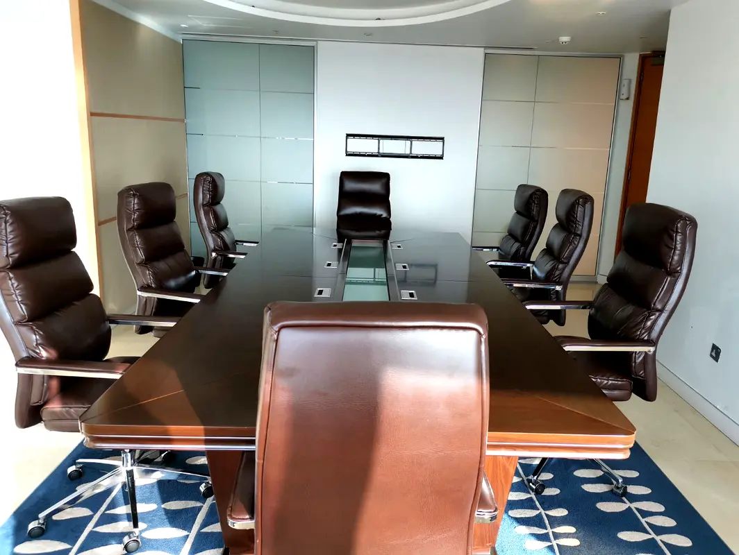 FULLY FURNISHED OFFICE FOR RENT AT PRIME LOCATION UNIT DETAILS.