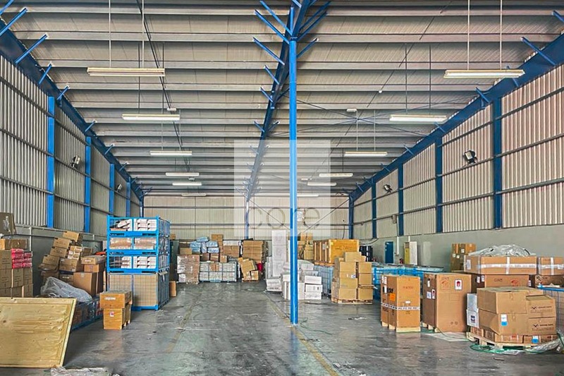 Flexible Lease Term | Fitted Industrial Warehouse