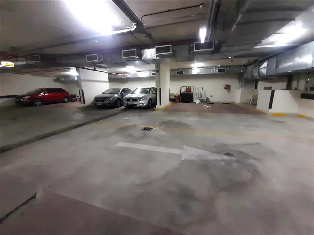 Ready to move 1 bhk apt W/ Basement parking and Balcony in M