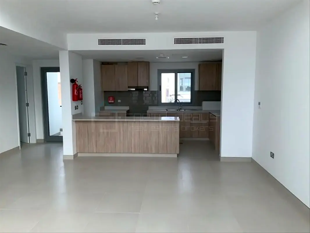 Bright and Spacious 3BR Townhouse @ The Pulse