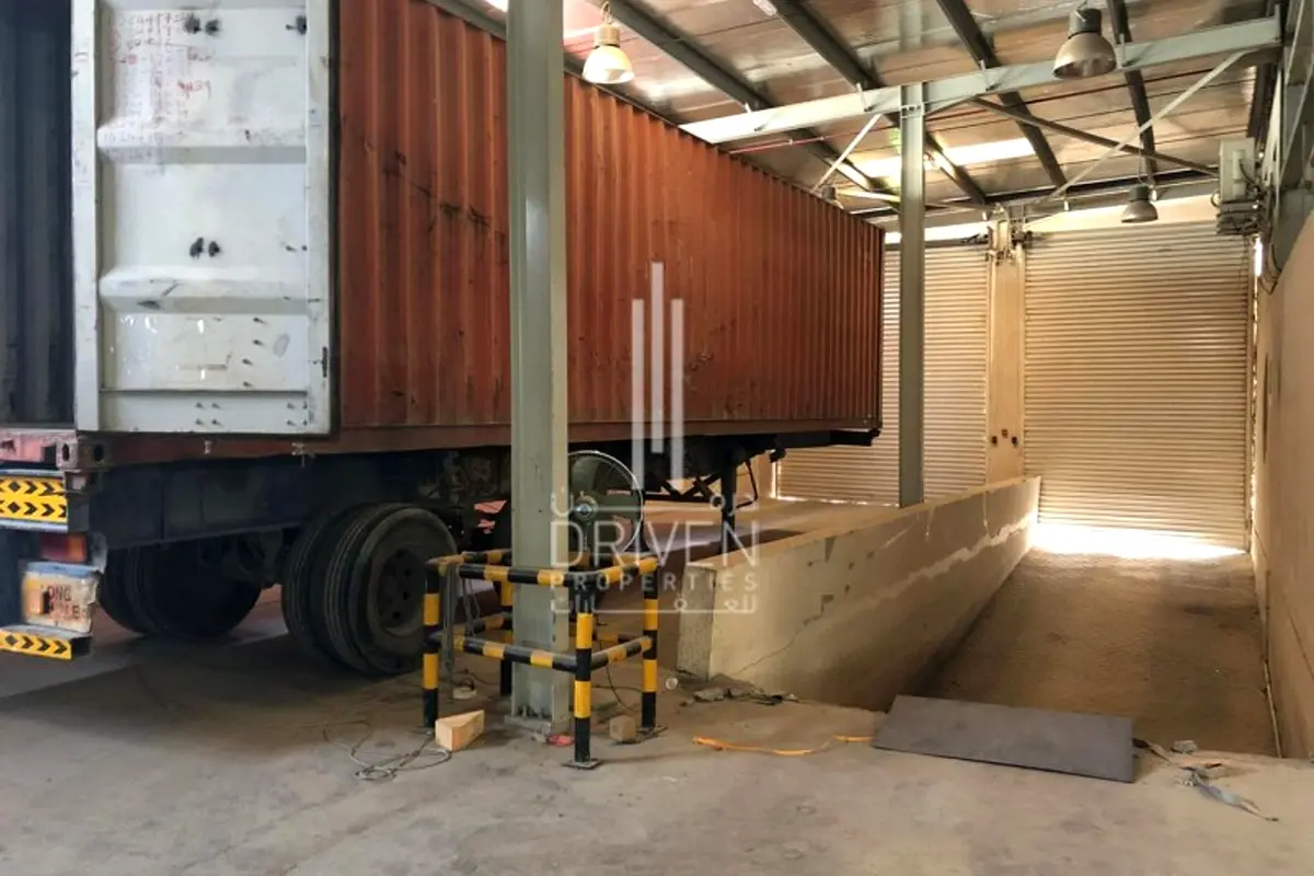 Well-established Warehouse in Jebel Ali.
