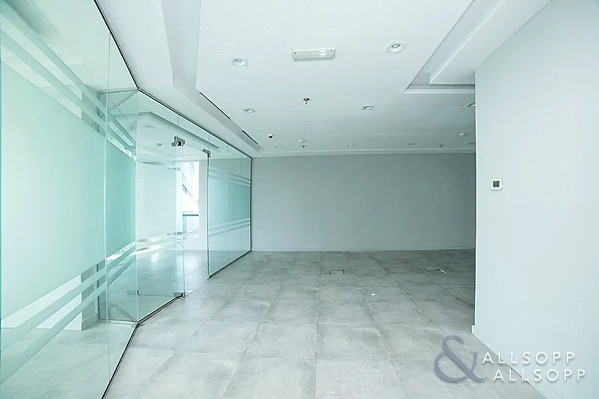 Vacant Now | Partitioned | High Floor