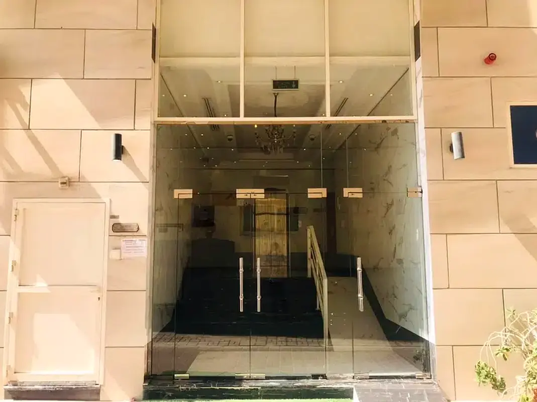 ASTOUNDING..!! 1BHK APARTMENTS AVAILABLE IN AL MISK BUILDING