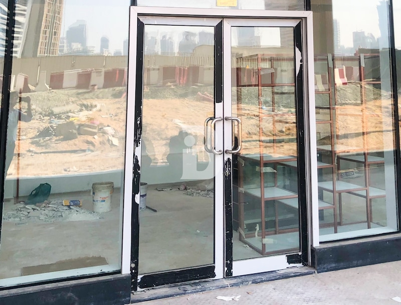 SEMI FITTED SHOP | Value for Money | AED135/-PSF