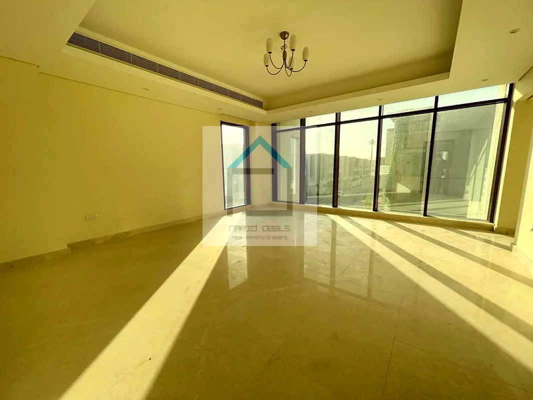 Exquisite 6BR+M With Private Elevator | Prime location !