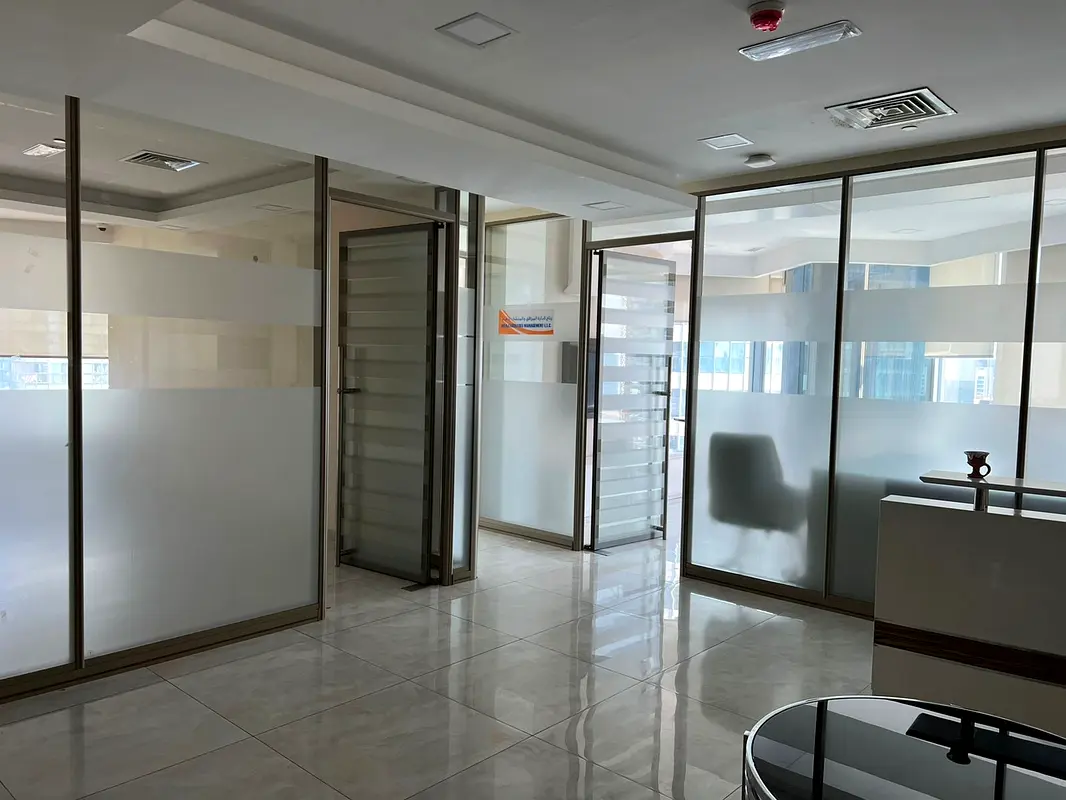 Spacious Fully Fitted Office With Free Chiller