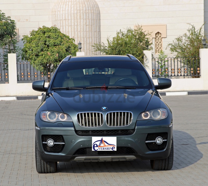 2012 GCC BMW X6 XDrive 50i V8 - Original Paint