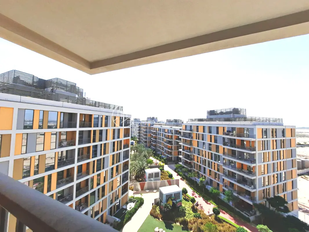 Unfurnished | Vacant | Perfect Layout