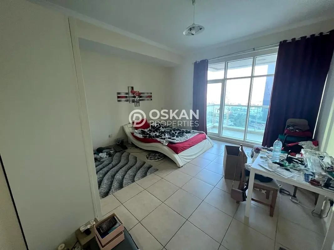 SPACIOUS | CLOSE TO METRO | FULLY FURNISHED