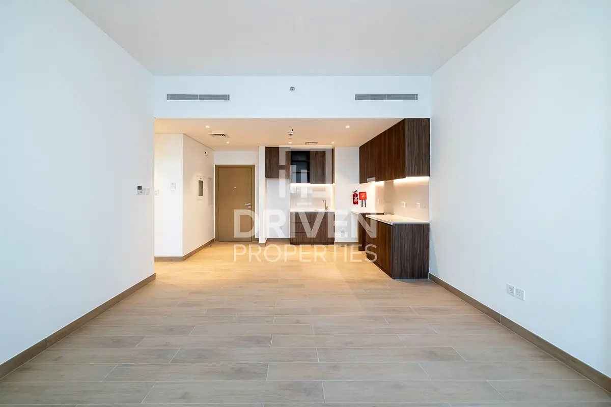 Brand New | Great Apt | Partial Sea View