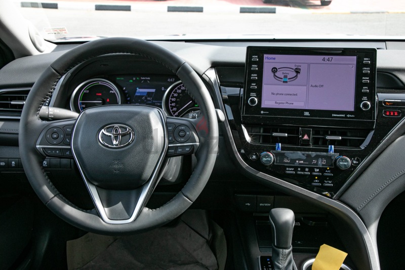Гибрид l9. 2014 Camry Hybrid XLE Interior. Toyota Camry Hybrid XLE 2025. Toyota Camry Hybrid XLE 2025 back.