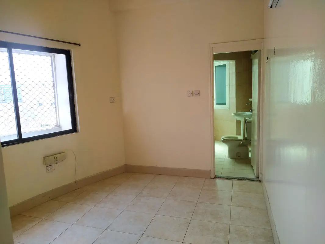 Studio Apartments for rent in Al Rigga Studio Flat rentals
