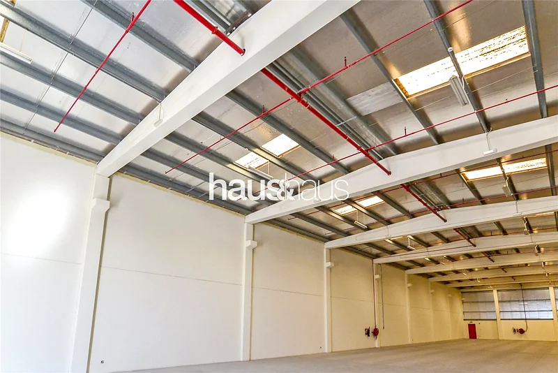 Industrial Warehouses & Factories for rent in Dubai Industrial