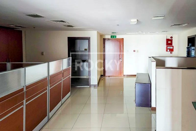 Stunning Fitted | Best Price | Office
