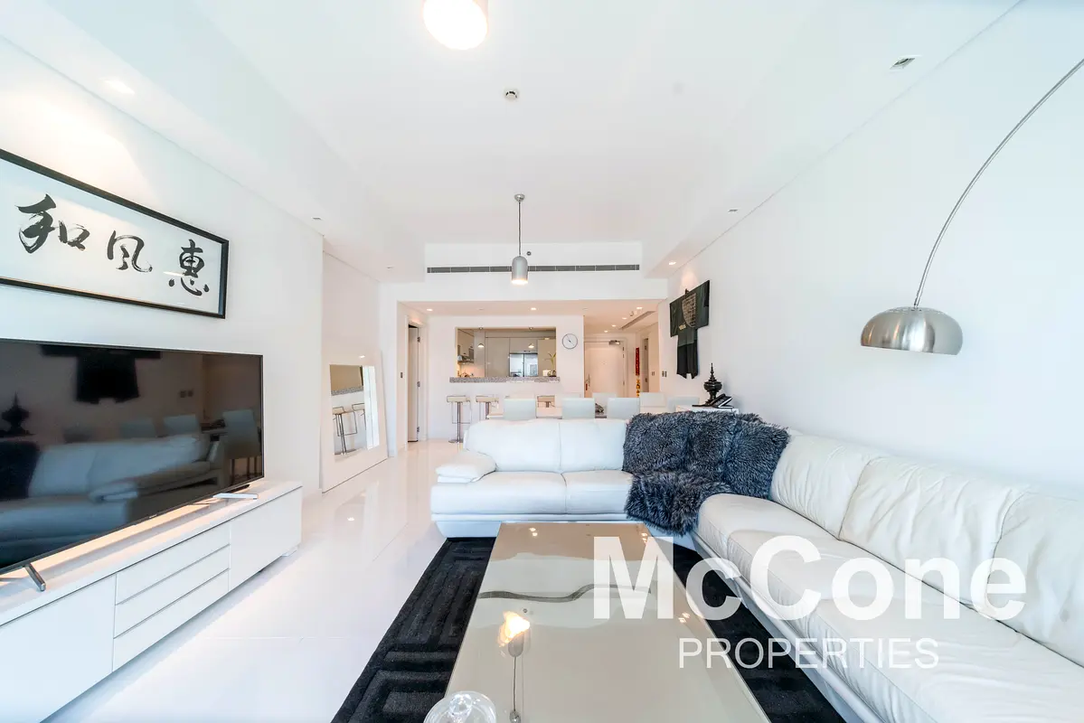 Exclusive | Vacant on Transfer | Stunning View