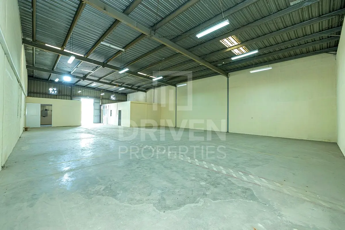 Industrial Warehouses & Factories for rent in Al Quoz Industrial