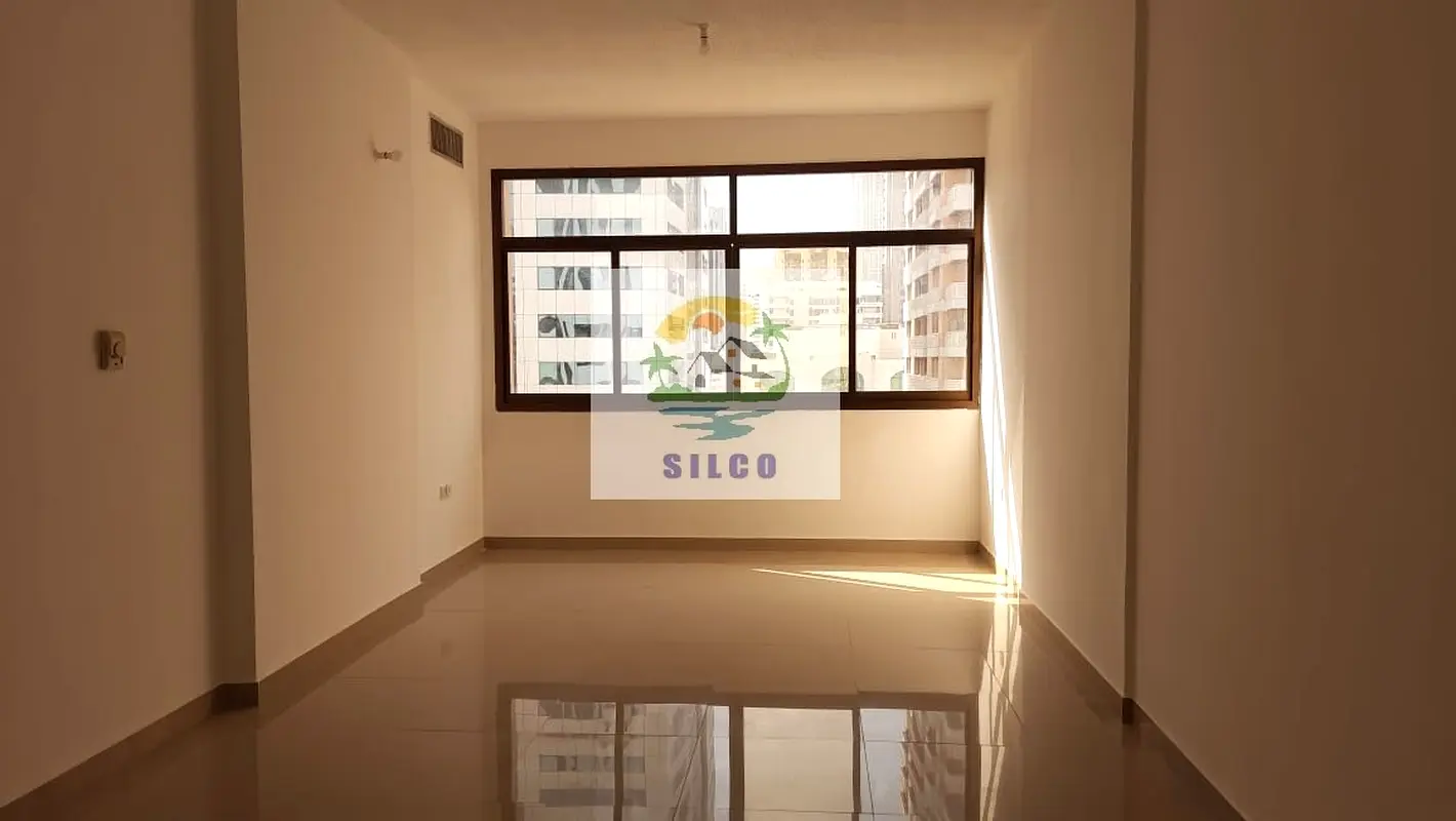 Fully Renovated / 1bhk / 2 WashRoom with Balcony