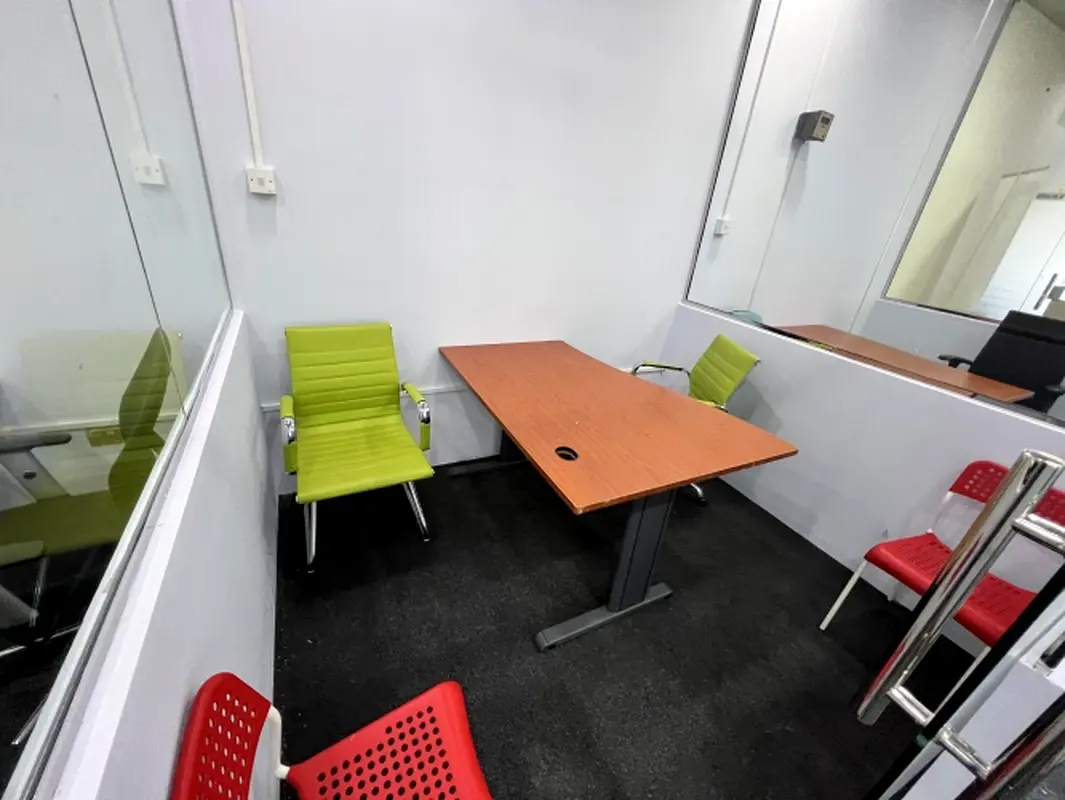 FULLY FURNISHED 100 SFT OFFICE WITH EJARI FOR A YEAR