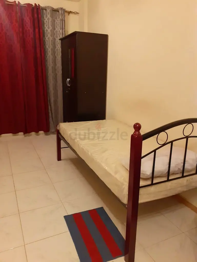 Rooms for rent in Al Karama Shared Rooms rental