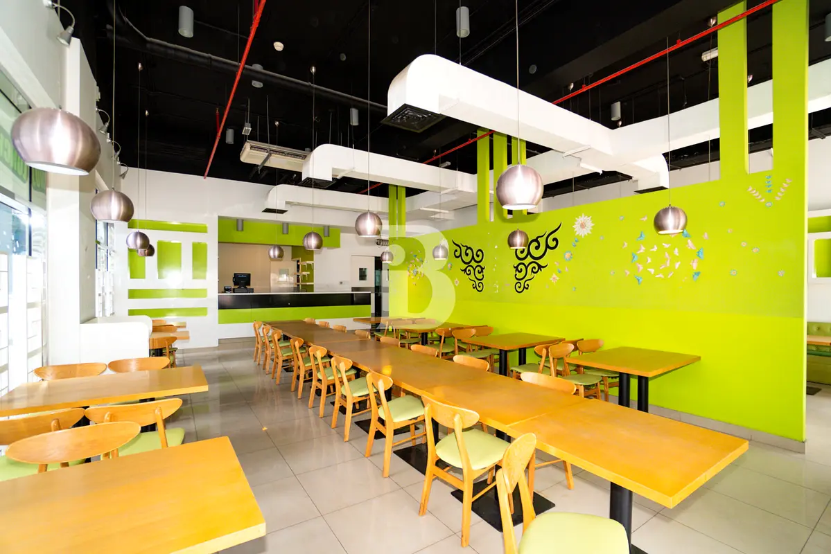 Fitted retail space | Cluster F | JLT | 50 KW