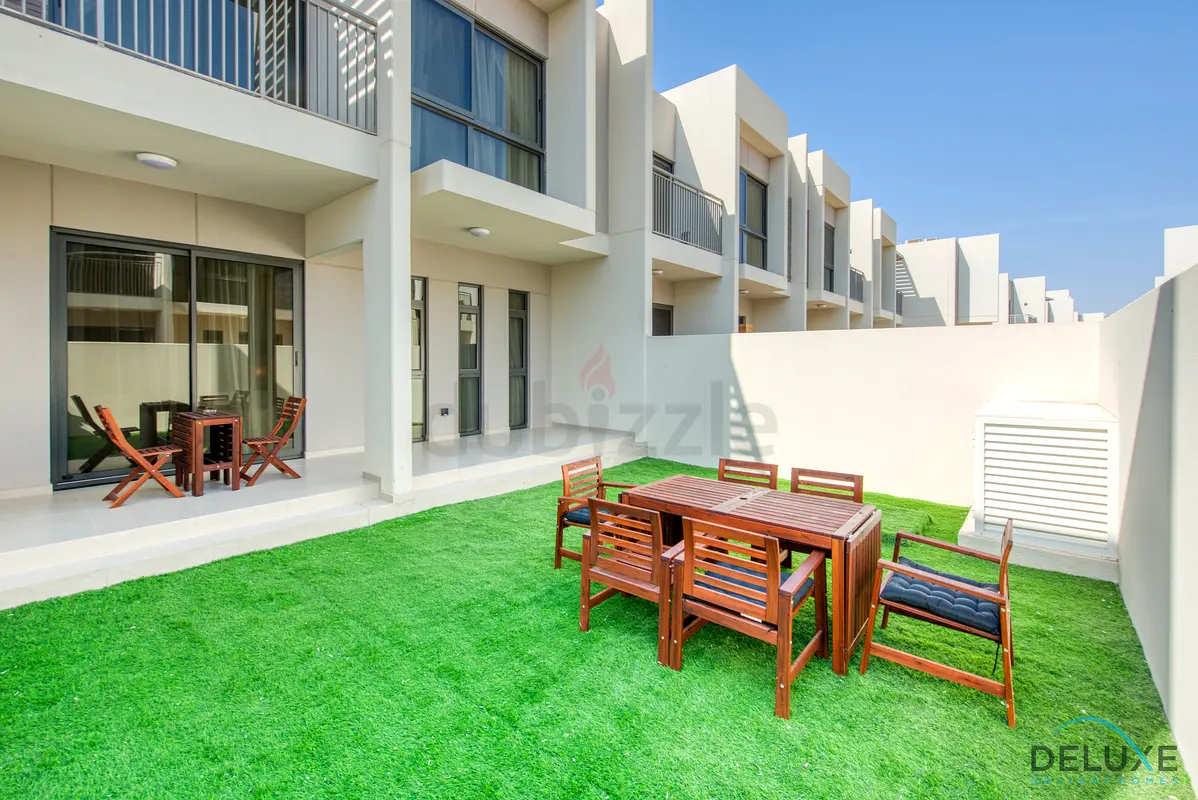 Monthly Short Term Villas for rent in DAMAC Hills 2 (Akoya by DAMAC) Houses rental