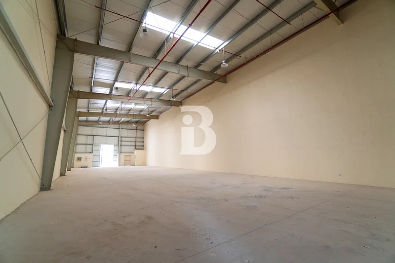 Never used before! 9480 Sqft Warehouse in DIP 2