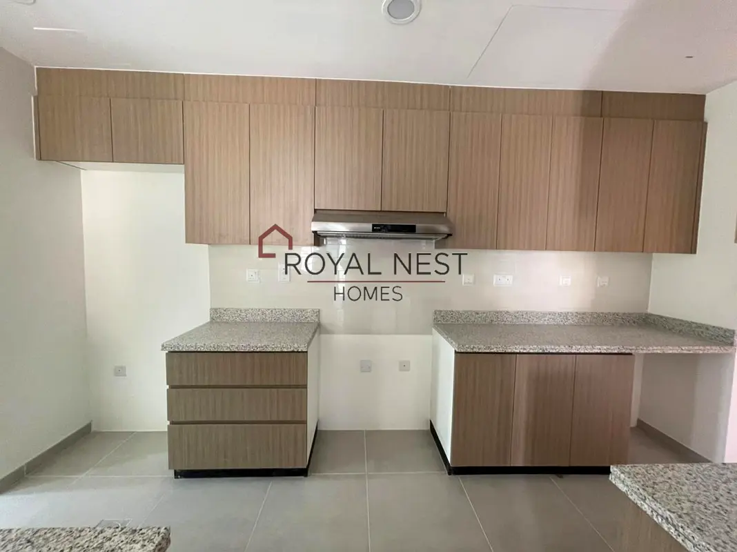 Brand new | Spacious 4 Bedroom Plus Maid ,SINGLEROW, ENDUNT