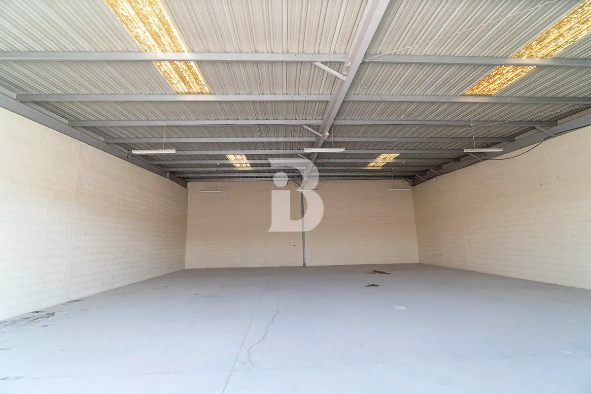 Going Cheap! 3000 Sqft Warehouse in Jebel Ali
