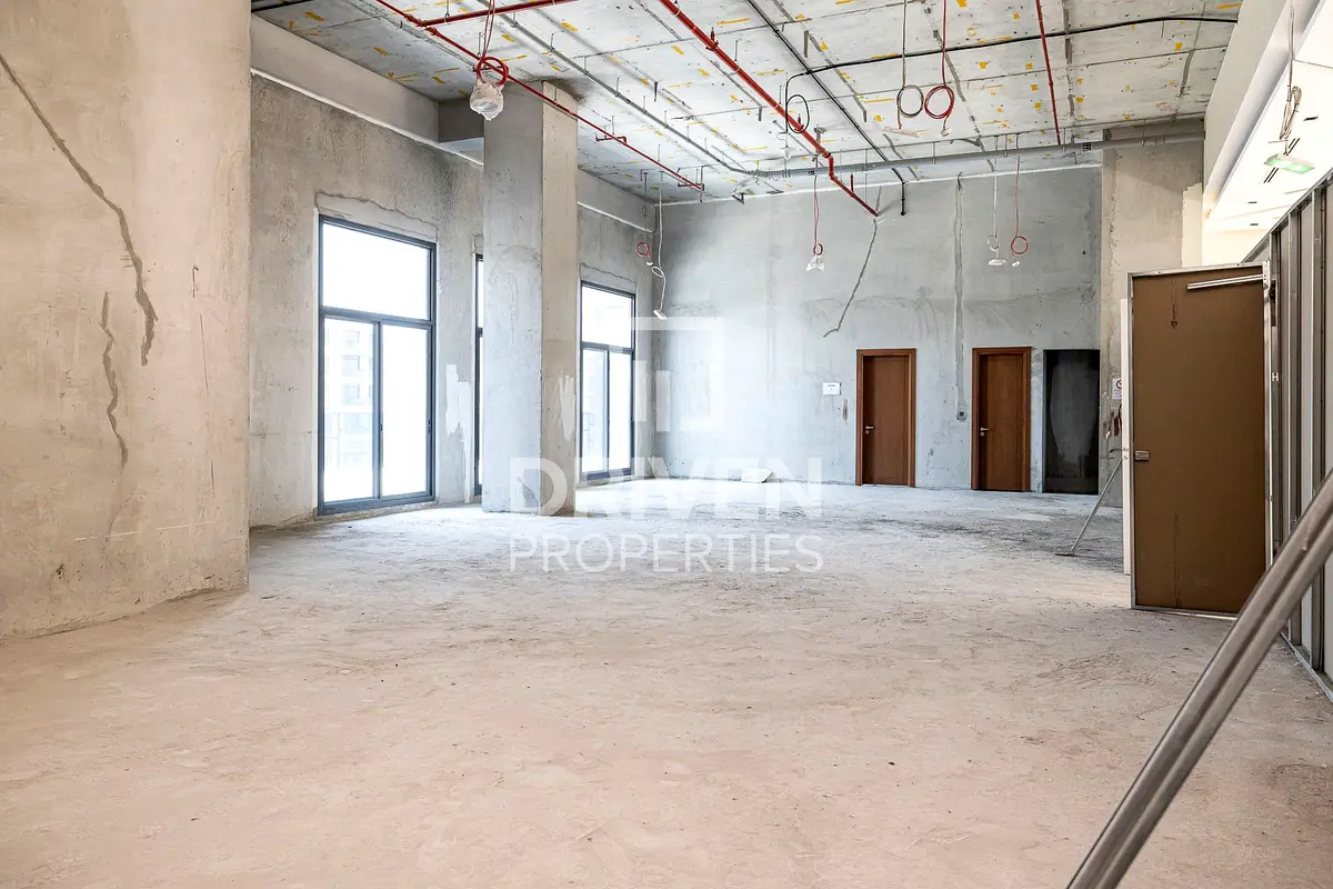 Prime Building | For Rent | Retail Space