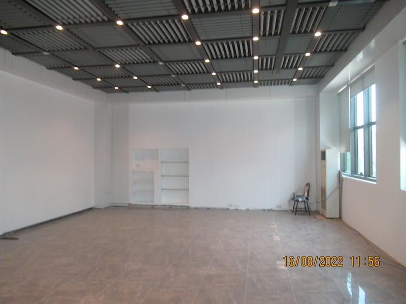 5300 sq ft  Deluxe Ground +Mezz|office cum showroom|12 Partitioned|no tax|65 PSFT|345K p/a