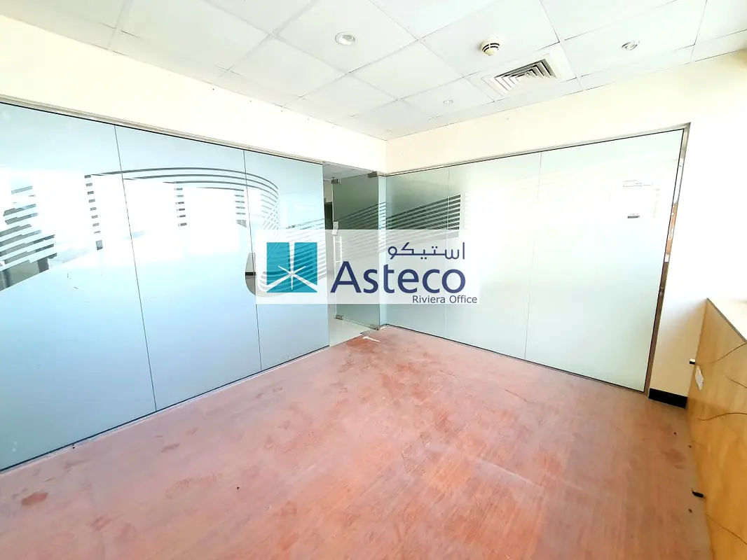 Bright Fitted Office| Glass Partition| Vacant