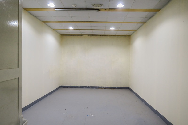 Box Warehouse Ready to Move in 1075 Sq.ft 28 AED per sqft (BA)