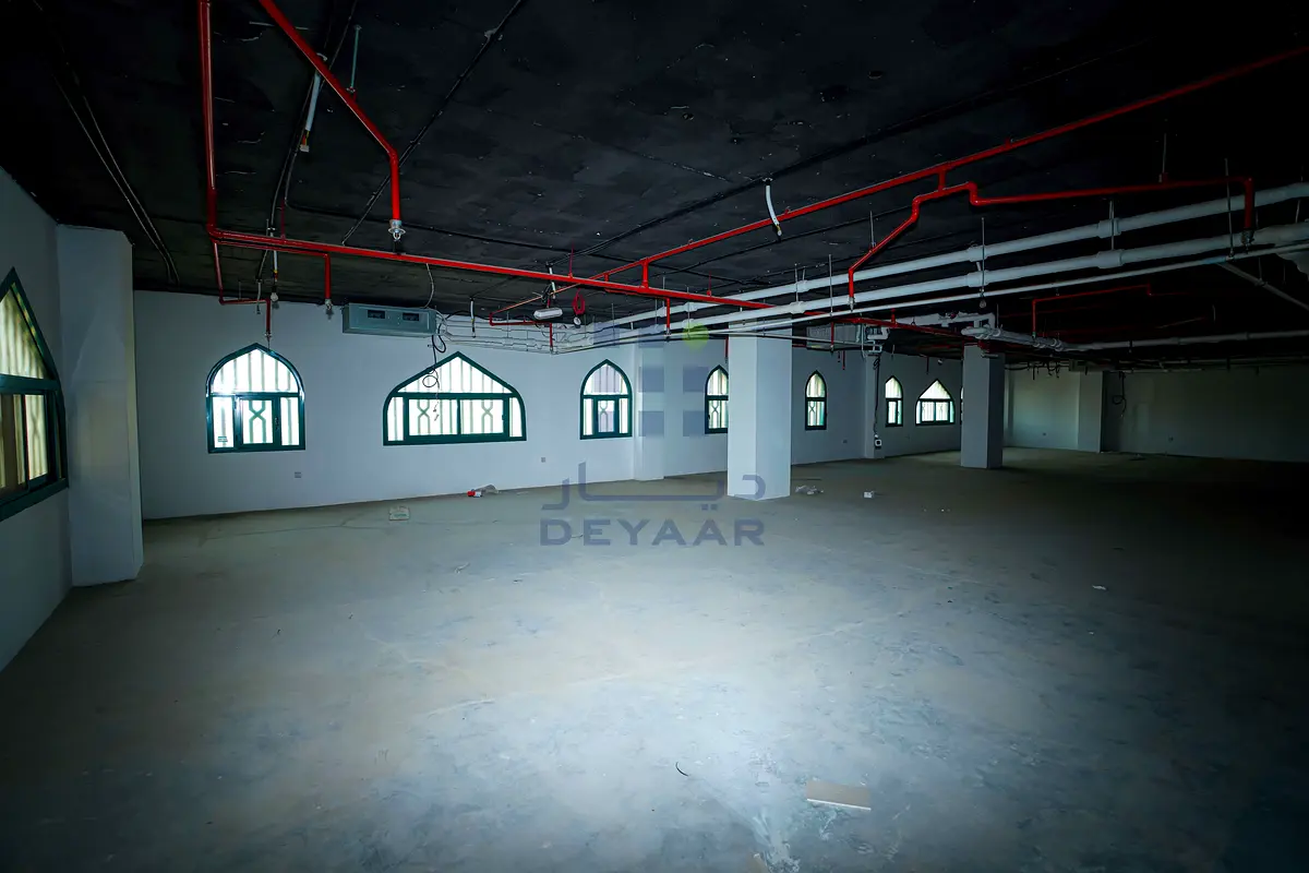 Office space available with rental options starting from AED 31,500 + 1 month free | No Commission |