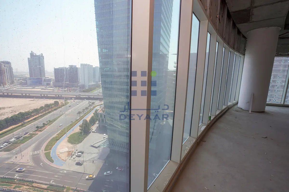 Well Managed Shell  Core offices in Business Bay