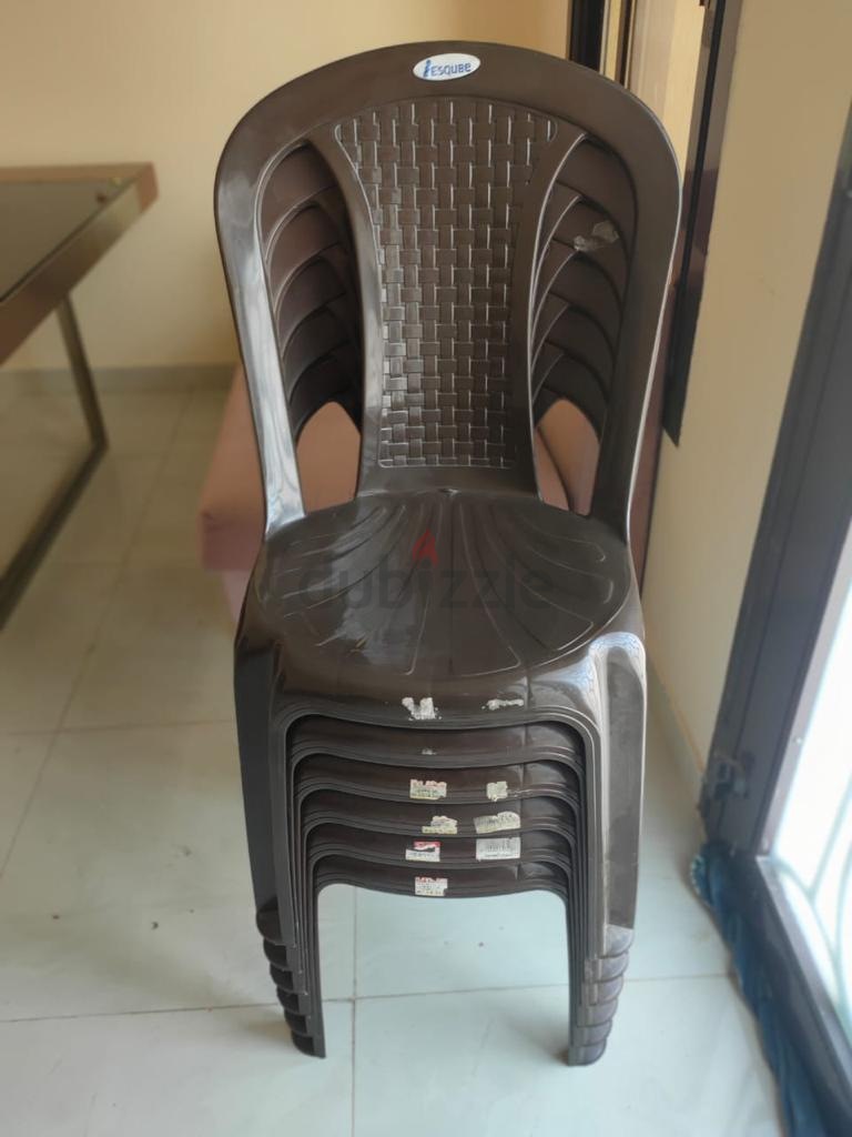 second hand plastic chairs olx