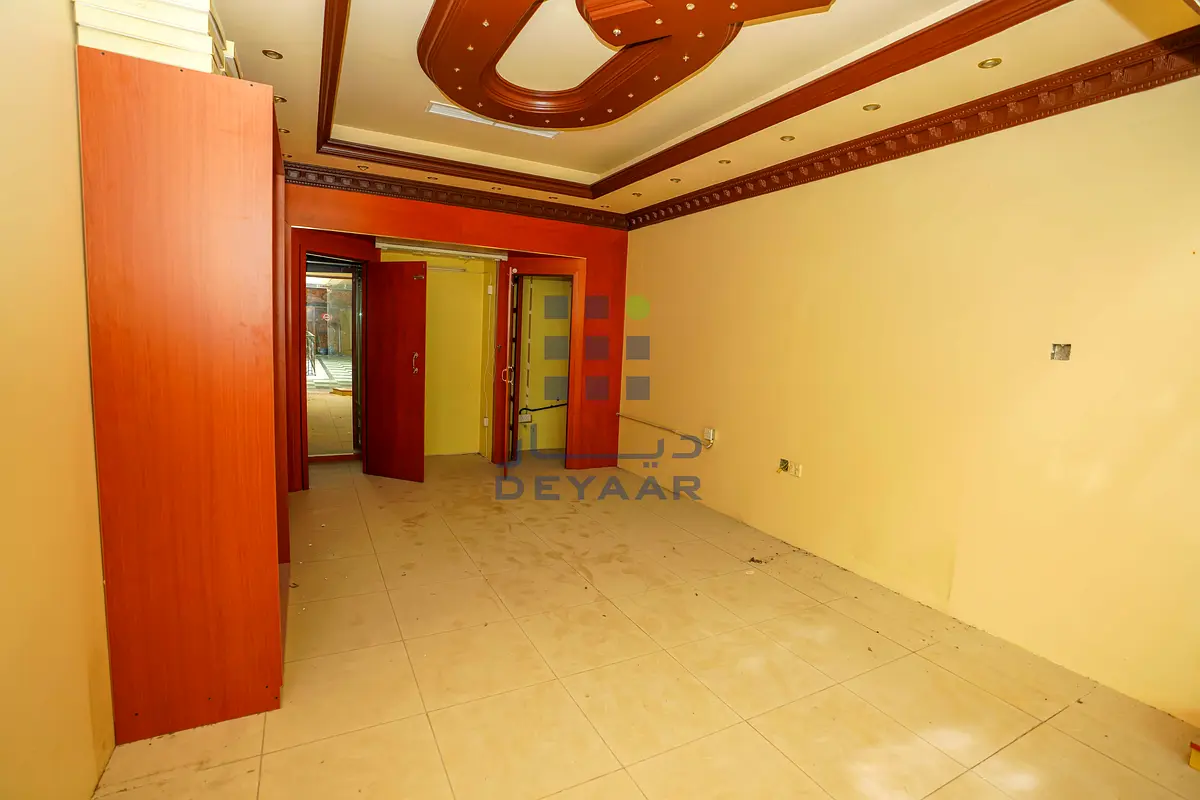 Start your business in the best retail/ office space | Call now